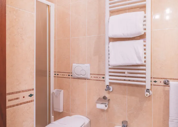 アル マルカントン 2*